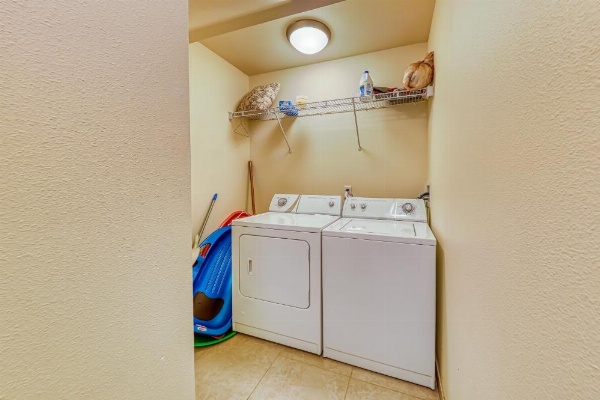 The Lofts #4A - Steps to the Slopes image 20