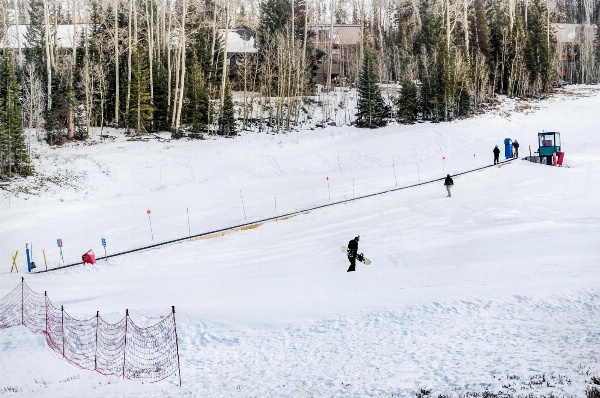 The Lofts #4A - Steps to the Slopes image 4